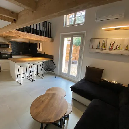 Entierement Renove A Saint-aygulf Apartment